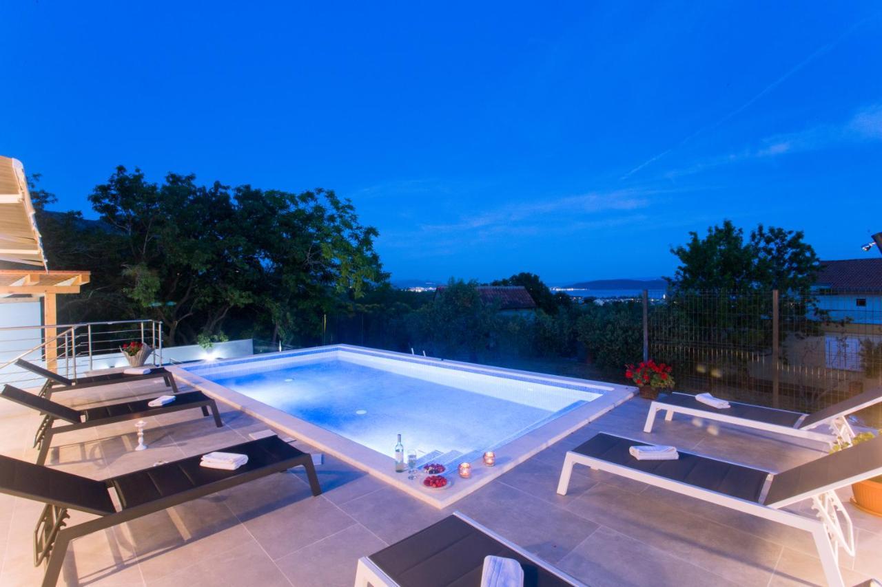 Villa Ivano With Sea&Mountain View Kaštel Stari 外观 照片