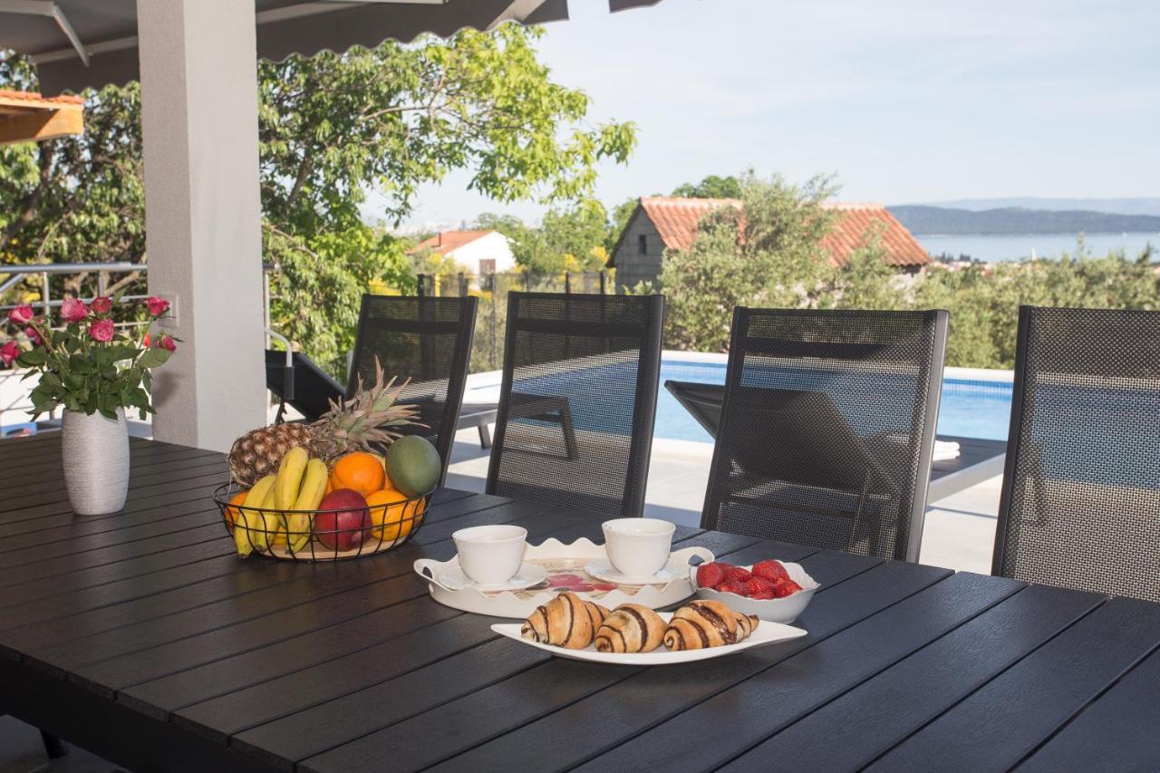 Villa Ivano With Sea&Mountain View Kaštel Stari 外观 照片
