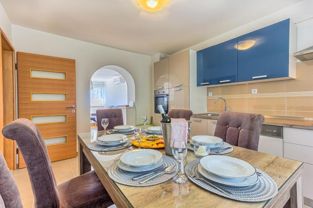 Villa Ivano With Sea&Mountain View Kaštel Stari 外观 照片